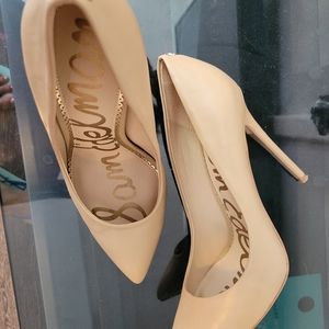 Sam Edwin stilettos